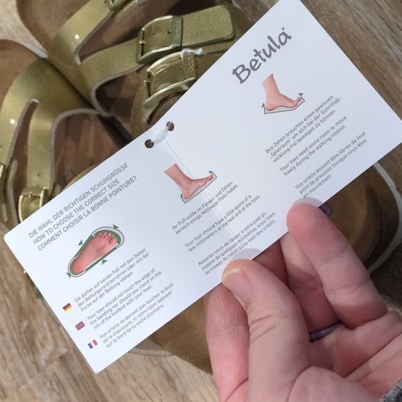 🟡 New In Box Women's Betula Leo leather  Gold Sandals size 41 - Picture 11 of 13